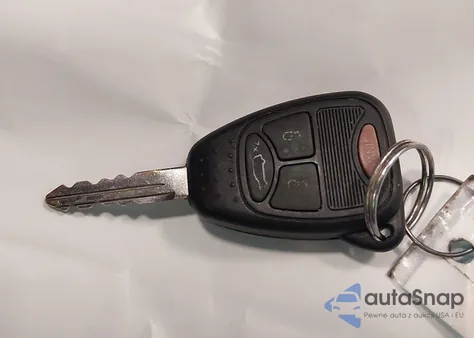 2005 Jeep Liberty Sport from USA, damaged, VIN 1J4GL48K45W586672